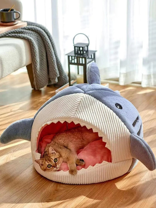 Indoor Cute Cat Bed  - Cozy Pet Bed