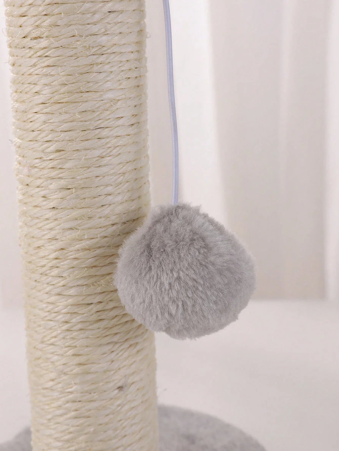 Ball And Cat Scratch Toy - Smart cat toy